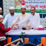 চৌদ্দগ্রামে ৪০ দিন জামায়াতে নামাজ পড়ে পুরস্কার পেল ২২ শিশু