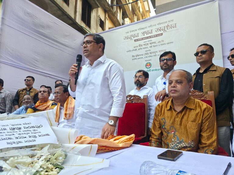 তেলেগু ও কানপুরী সম্প্রদায়ের যোগ্যদের চাকরি দেওয়ার ঘোষণা স্থানীয় সরকার প্রতিমন্ত্রীর